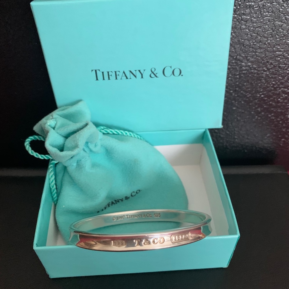 Authentic Tiffany & Co. 1997 Silver Bracelet 1837